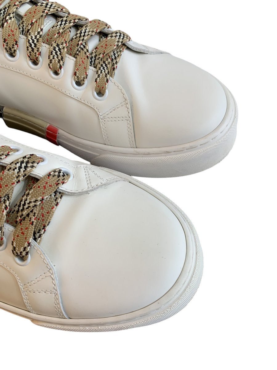 Burberry sneakers misura 41 in pelle colore bianco - AgeVintage