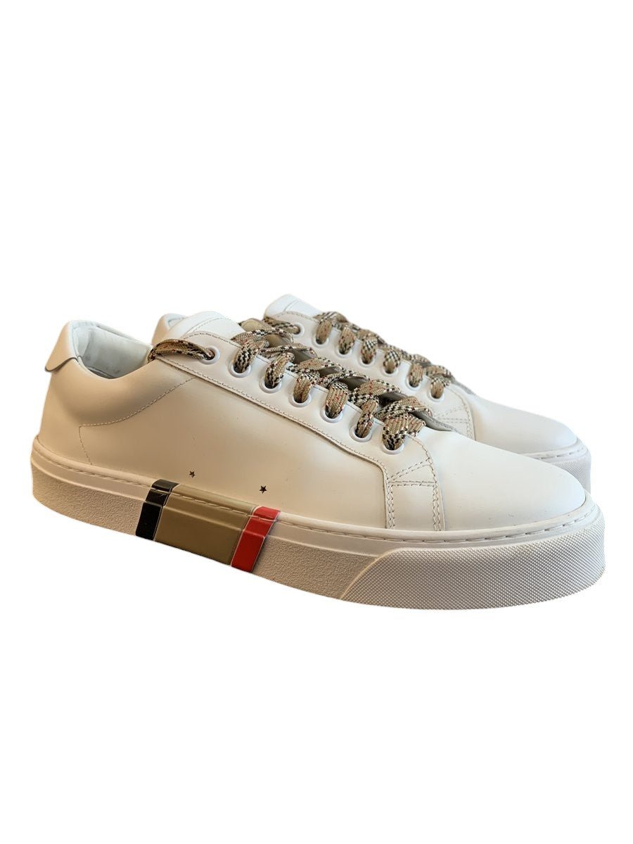 Burberry sneakers misura 41 in pelle colore bianco - AgeVintage