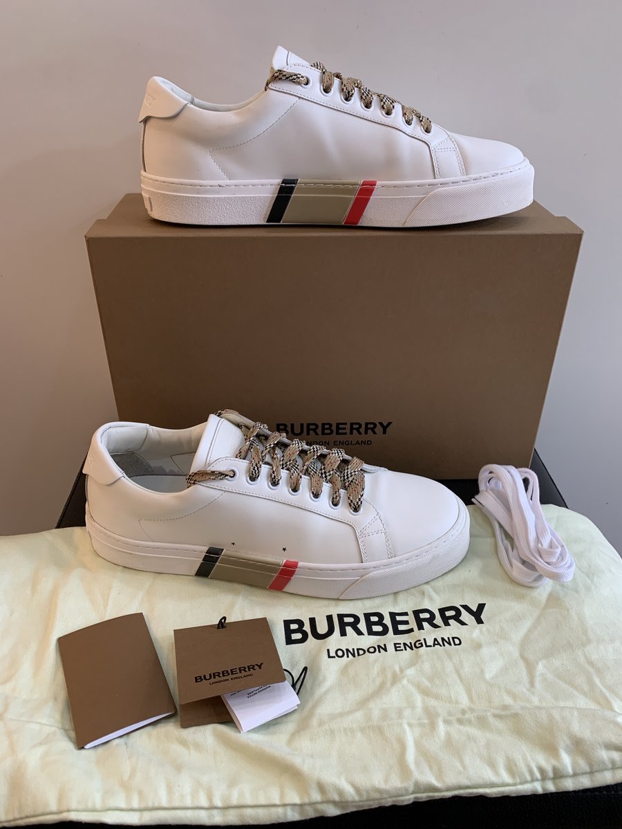 Burberry sneakers misura 41 in pelle colore bianco - AgeVintage