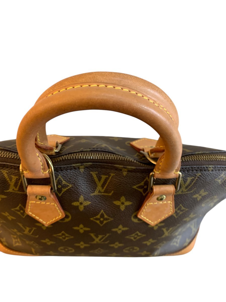 Louis Vuitton Monogram Alma PM M5315 monogram - AgeVintage