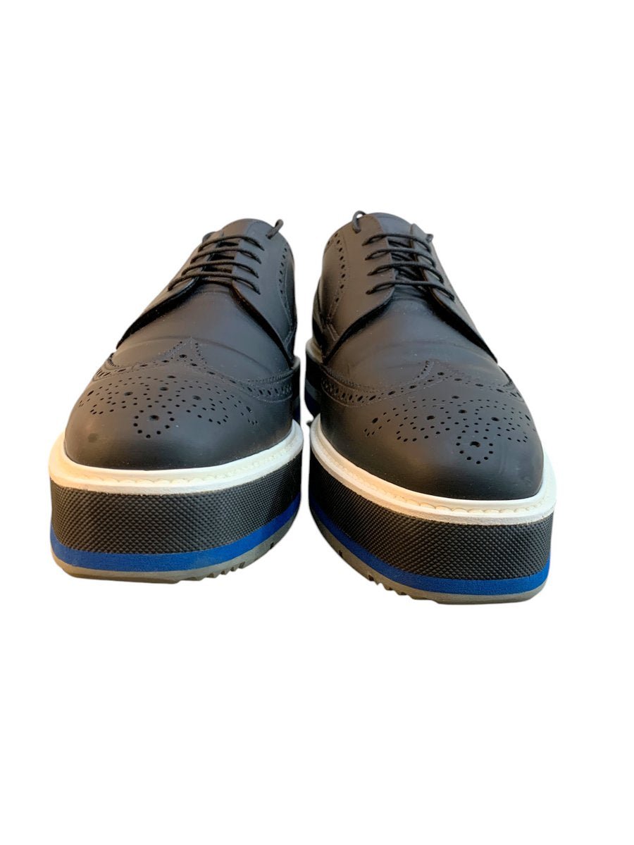 Prada scarpe derby 2EG015 in pelle colore nero - AgeVintage