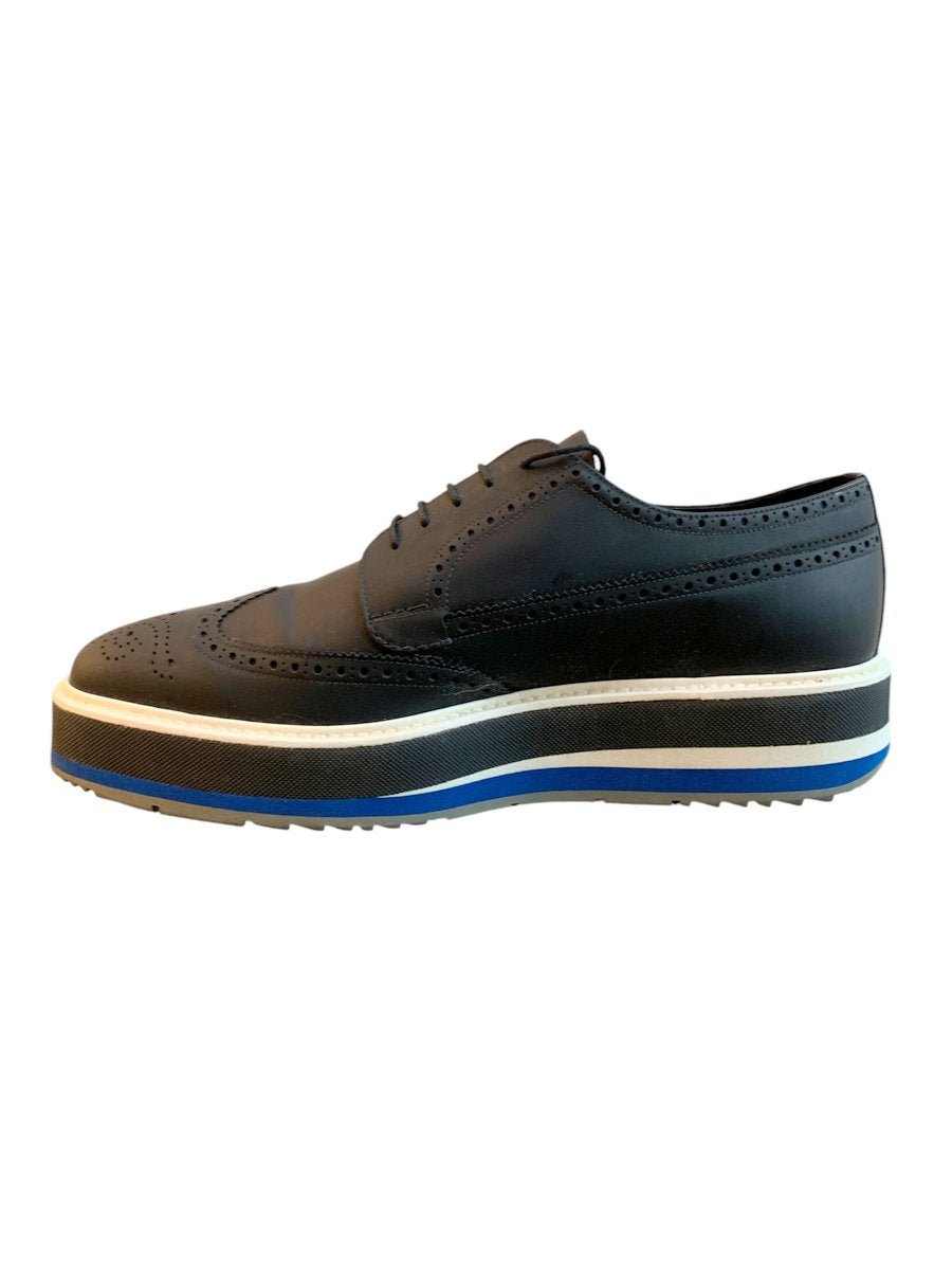 Prada scarpe derby 2EG015 in pelle colore nero - AgeVintage