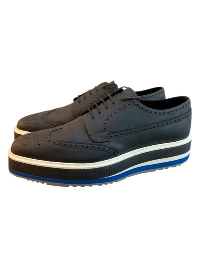 Prada scarpe derby 2EG015 in pelle colore nero - AgeVintage