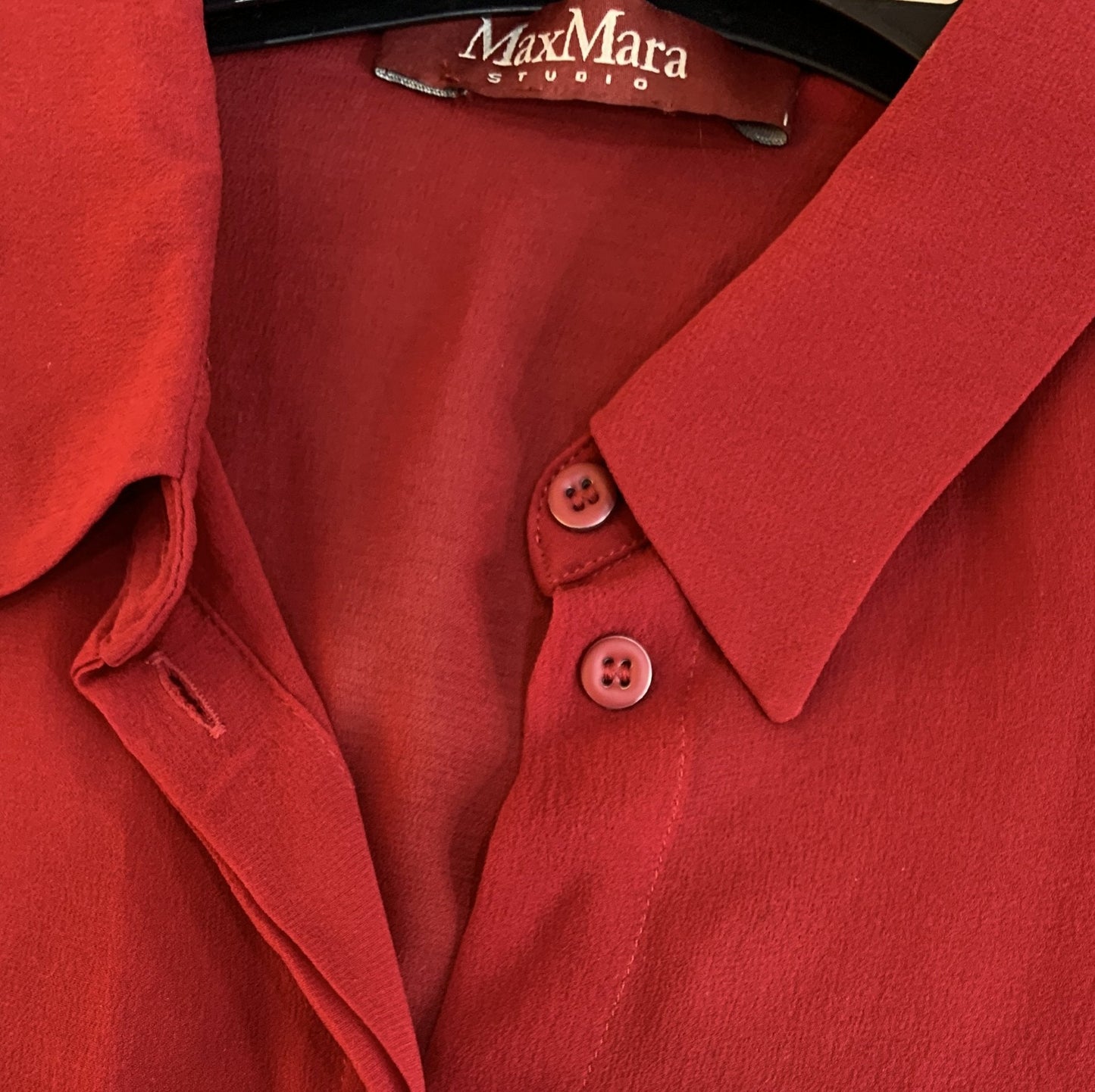 Max Mara camicia in seta rossa tg. 40 - AgeVintage